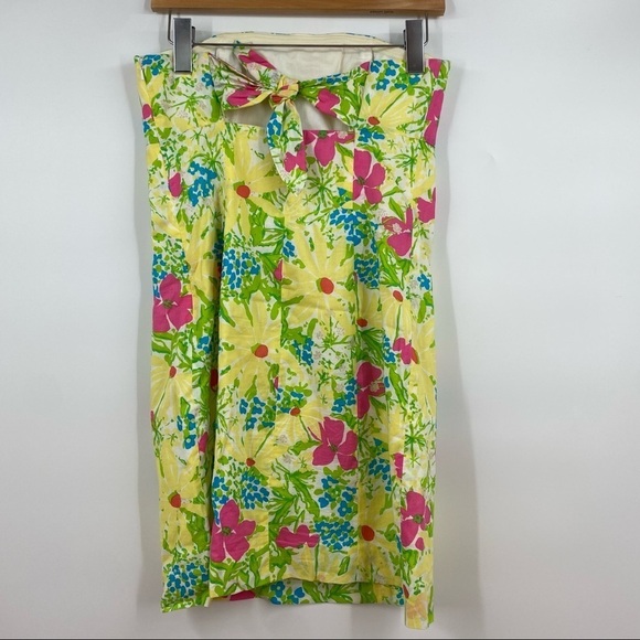 Lilly Pulitzer || Franco Dress in Blue Eyed Girl Strapless Tie Floral Yellow 2 - Picture 6 of 8